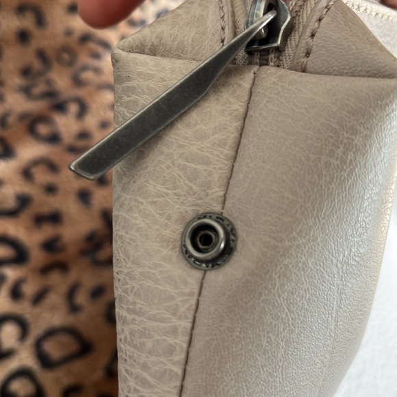 Matt and Nat purse - Picture 4 of 4